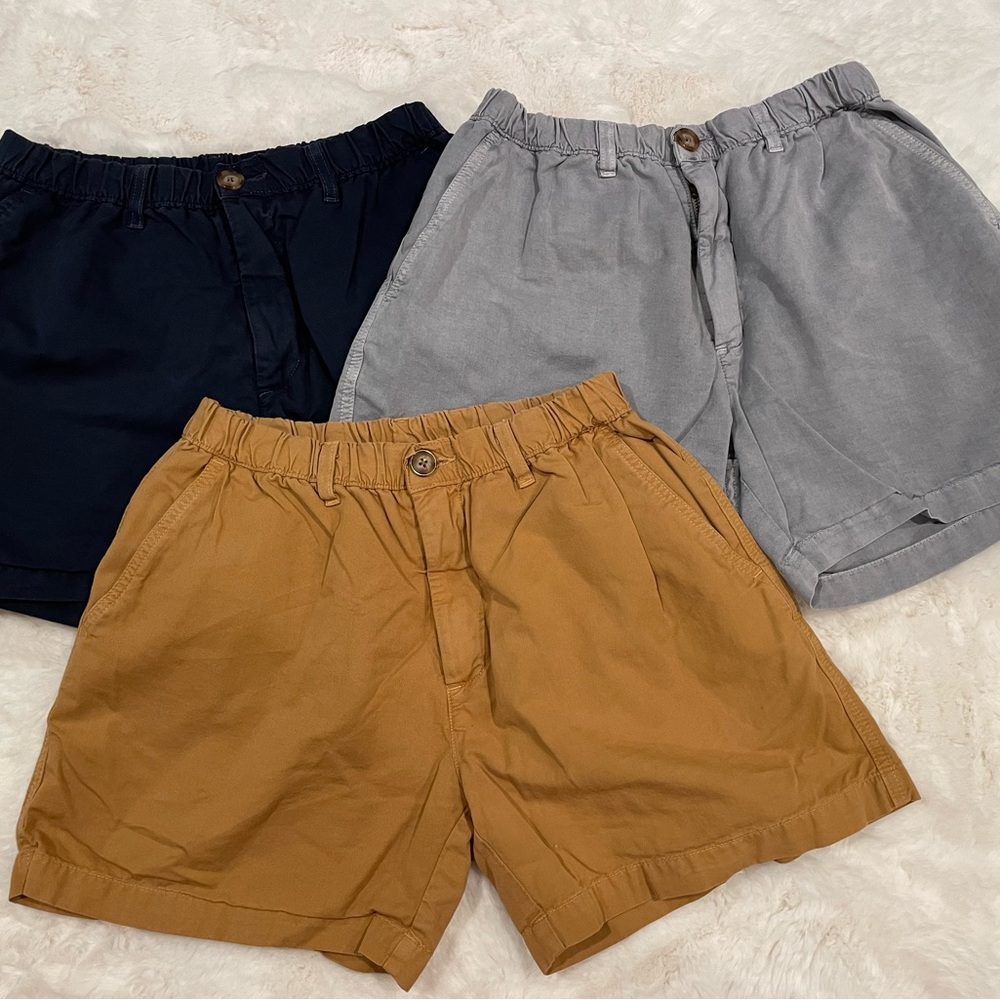 3 pairs men’s CHUBBIES USA shorts - size medium 5” inseam 🇺🇸 good condition!